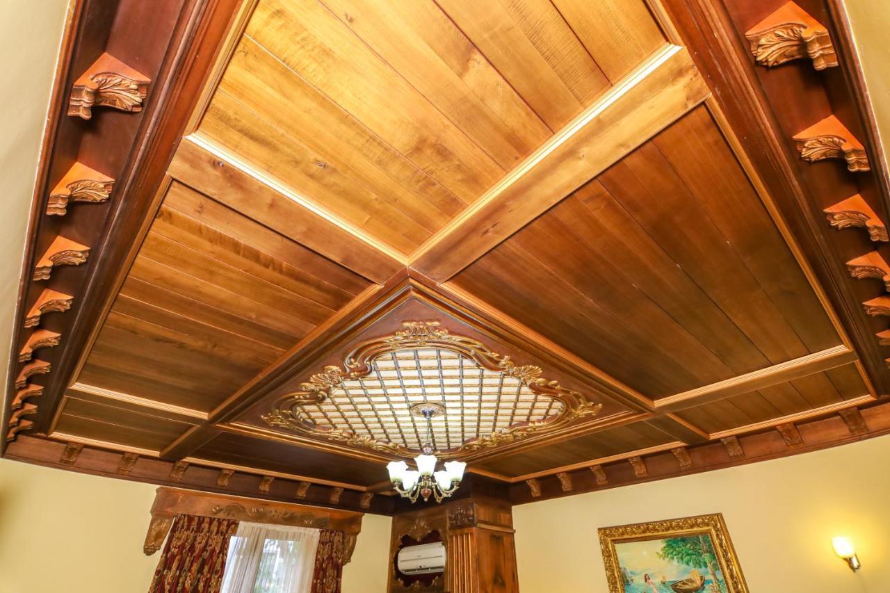 Brilant Antik Center Hotel Tiranë Ngoại thất bức ảnh